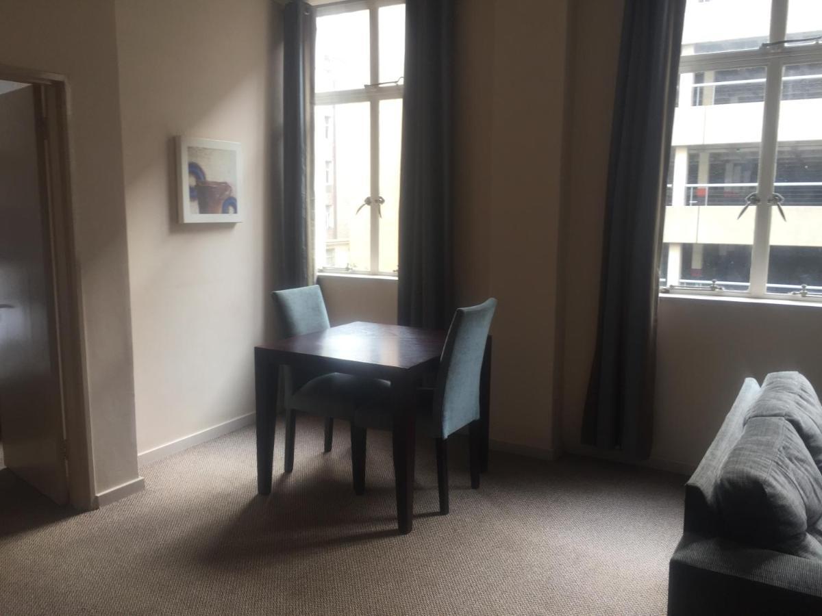 Mabungubwe Hotel Apartments - Home Away From Home Johannesburgo Exterior foto
